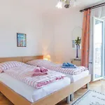 Mm Lejlighed Podstrana