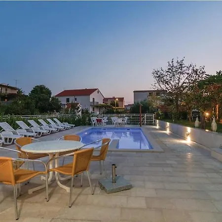 Apartment Mm