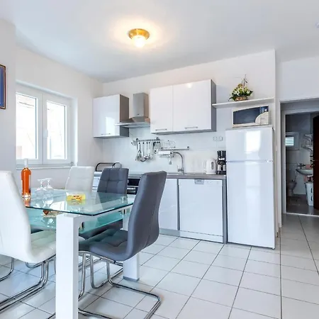 Mm Apartment *