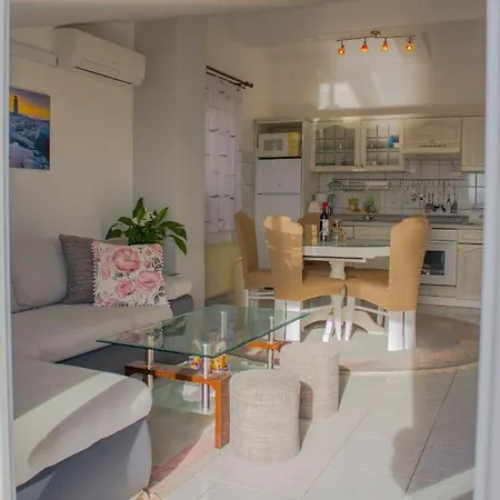 Mm Apartment *